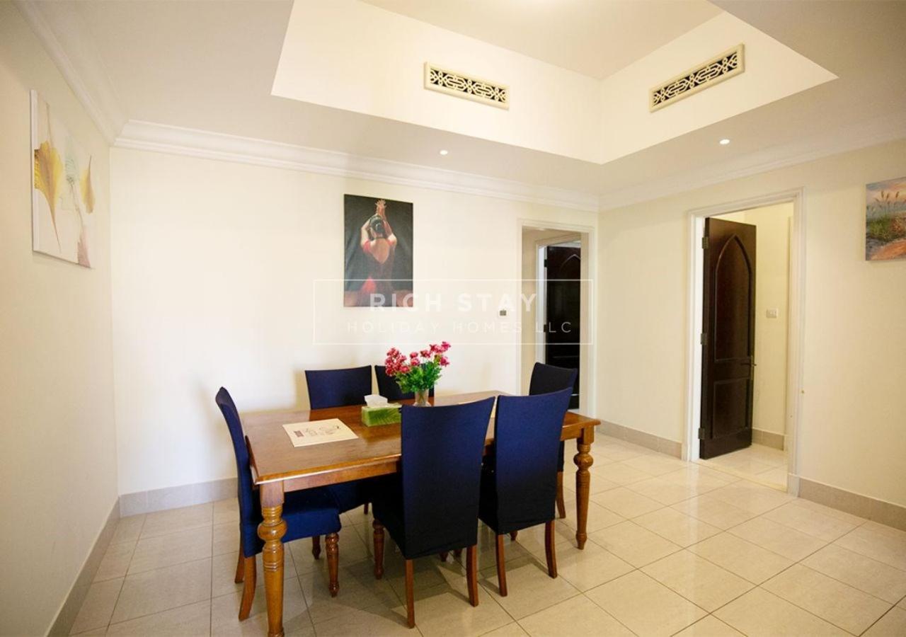 Incredible 2Br Apartment, Downtown With Burj & Dubai Mall View By Rich Stay Экстерьер фото
