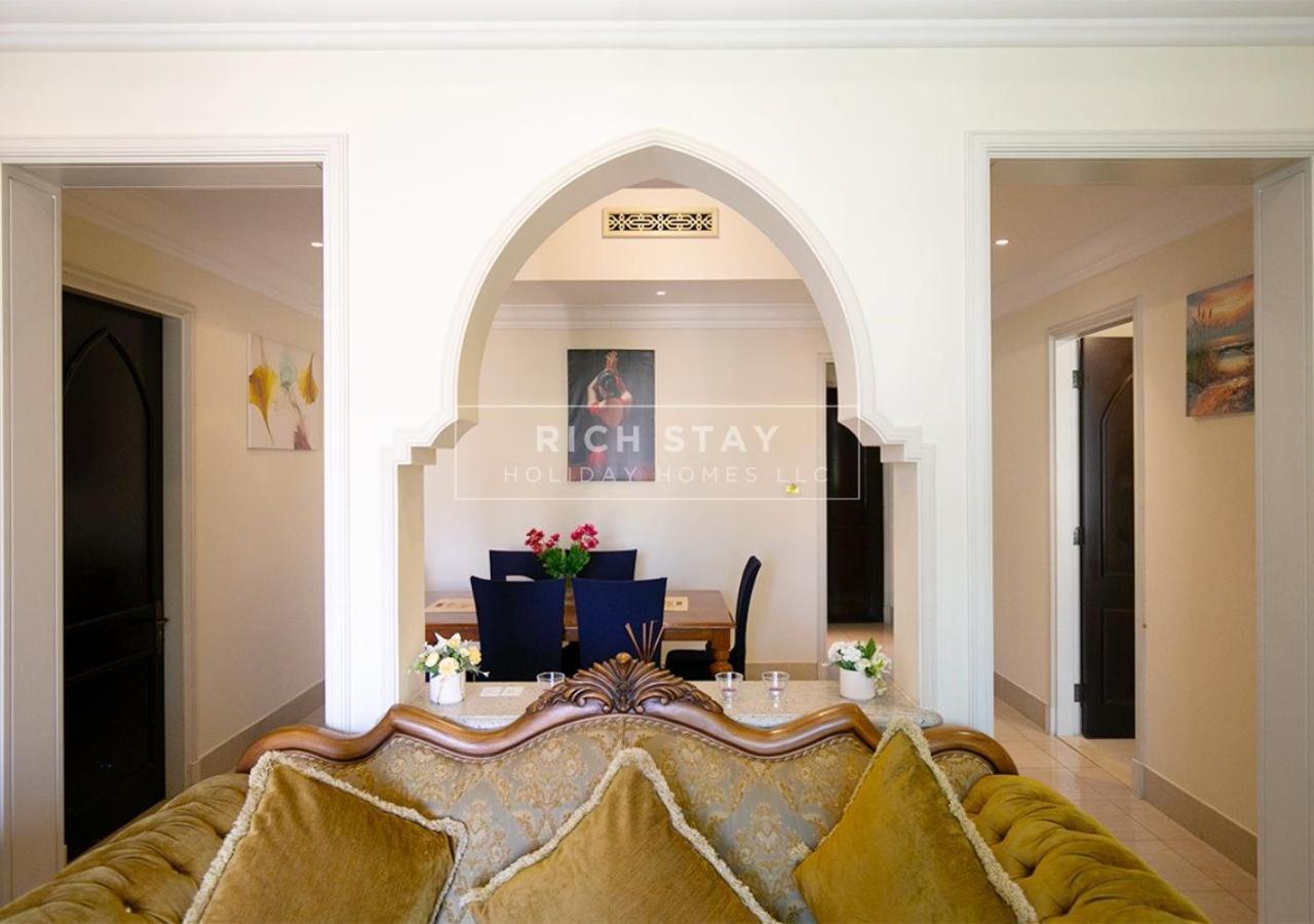 Incredible 2Br Apartment, Downtown With Burj & Dubai Mall View By Rich Stay Экстерьер фото